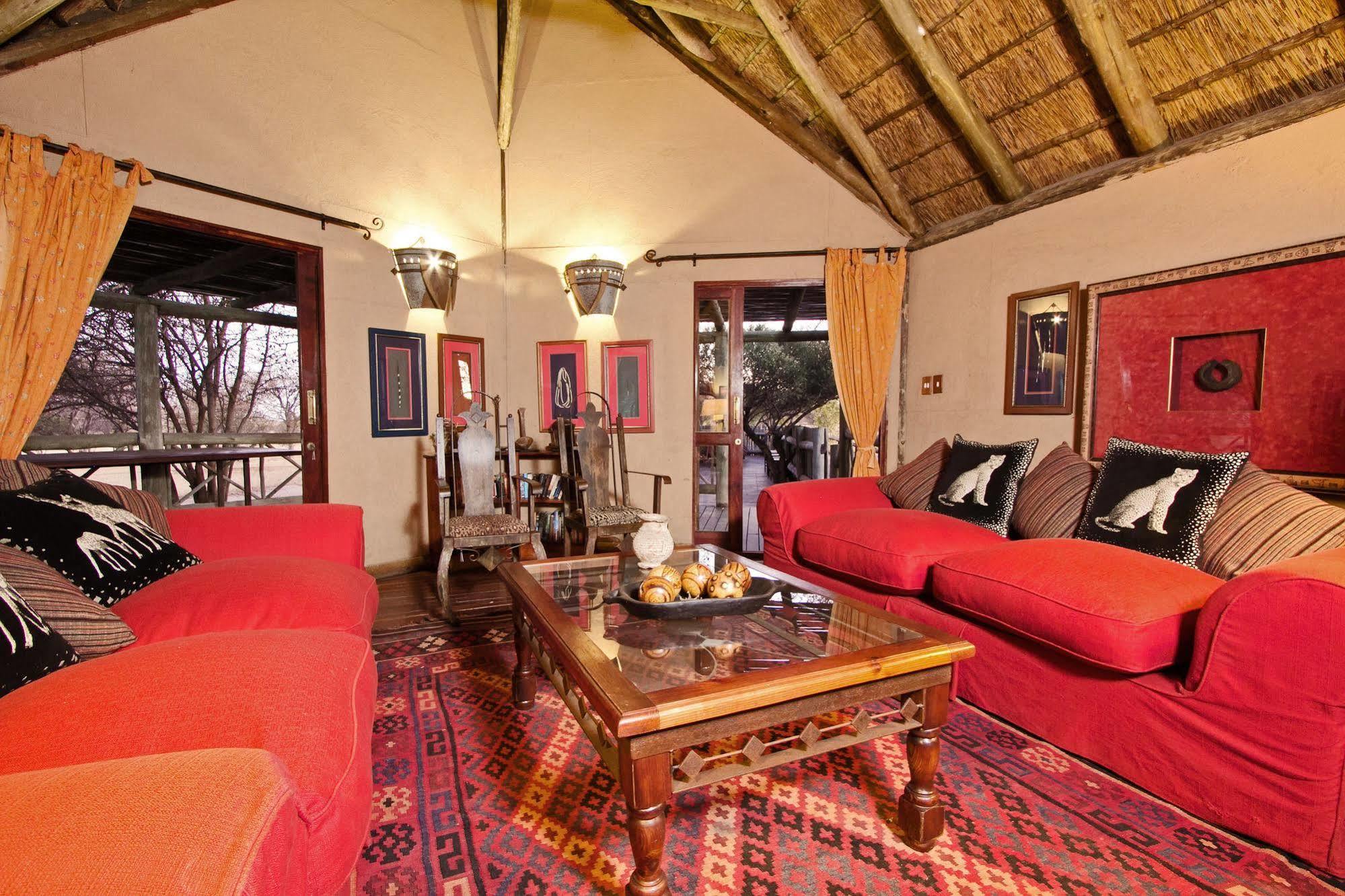 Deception Valley Lodge Hainaveld Game Farm Exteriör bild